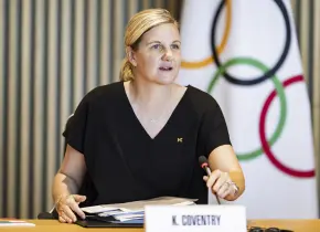 Kirsty Coventry detiene candidatura de India para Juegos Olímpicos 2036