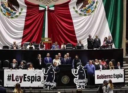 PAN presenta más de mil amparos contra Ley Espía