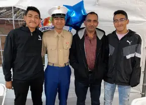 Mexicano, migrante golpeado por ICE
