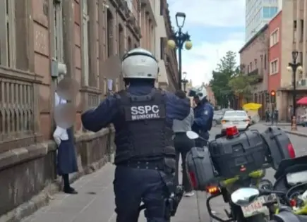 Frustran robo en boutique de avenida Carranza