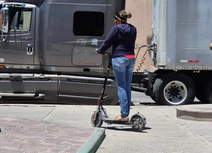 Scooters y bicis el&eacute;ctricas en CDMX deber&aacute;n emplacarse desde julio