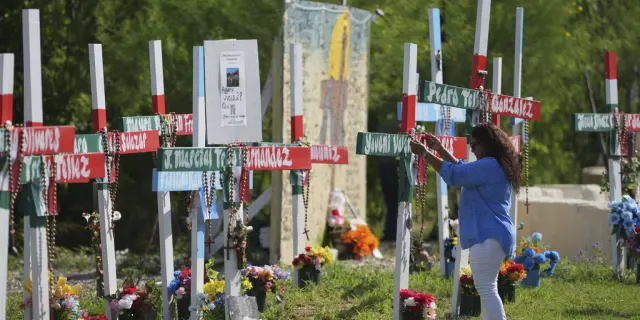 Traficantes sentenciados a cadena perpetua por muerte de 53 migrantes en Texas