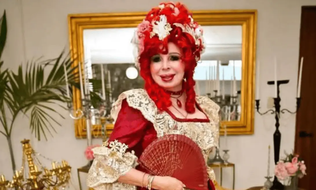 Layda Sansores dedica corrido a "Alito" Moreno