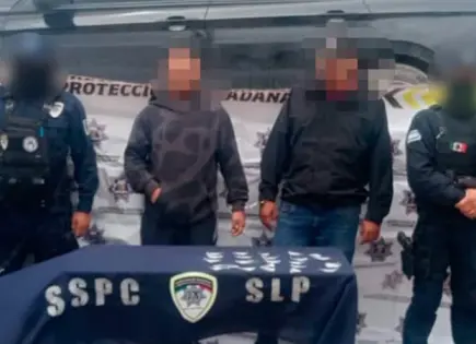 Ebrios son capturados con 23 dosis de cristal