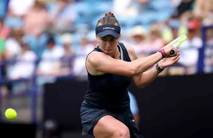 Krejcikova en duda para Wimbledon