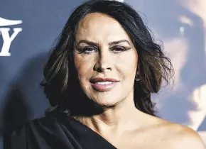 LA DESAIRAN EN HOLLYWOOD
