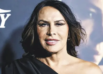 LA DESAIRAN EN HOLLYWOOD