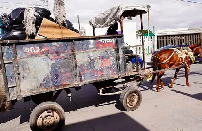 Se mandan carretoneros con los cobros