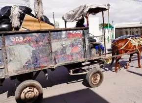 Se mandan carretoneros con los cobros