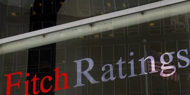 Fitch y S&P castigan a Intercam, CIBanco y Vector tras señalamientos por lavado de dinero