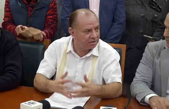 C.O. duda respecto a veracidad de las encuestas de RG y EG