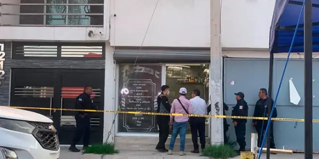 Dan muerte a un hombre en ataque a barbería