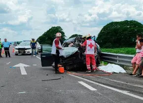 Desigual choque deja tres muertos en Ciudad Valles