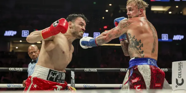 Jake Paul vence a Julio César Chávez Jr en combate de boxeo