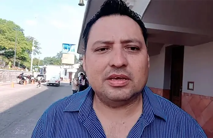 Dos casamientos igualitarios en el Registro Civil 04