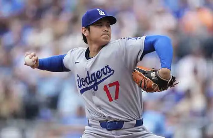 Ohtani realiza el lanzamiento más rápido