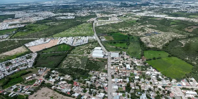 Inicia modernización del camino a Santa Rita en Villa de Pozos