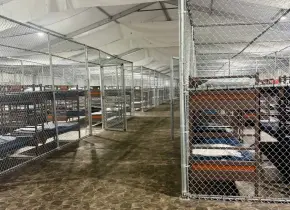 Critica Sheinbaum a EU por nuevo Alcatraz para migrantes