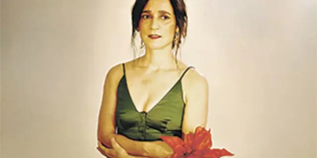 Julieta Venegas, premiada en España por labor social
