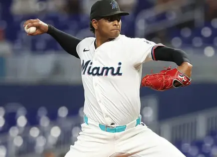 Marlins amplían racha a 8 triunfos