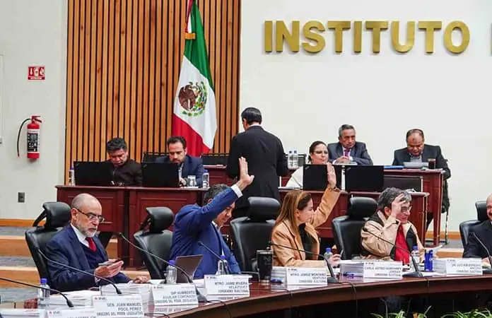 Multará INE con 62 mdp a partidos