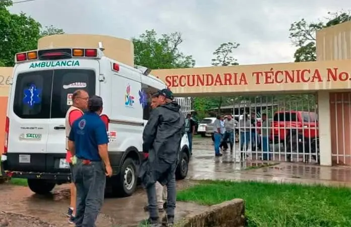 Se ensaña Barry con escuelas en el estado