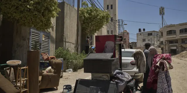 Palestinos huyen de Tulkarem ante órdenes de demolición israelíes