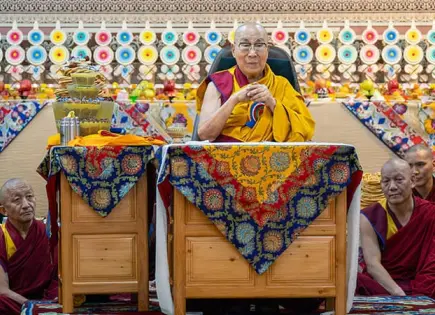 Dalái lama traza ruta de reencarnación