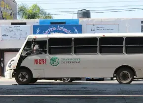 Dialogan con transportistas para evitar conflictos viales