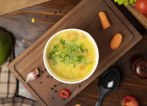 El caldo de pollo: un aliado saludable para tu dieta diaria