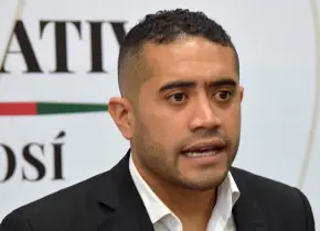 Morenista culpa de su ineficiencia a...¡el PRIAN!