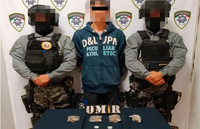 Atrapan en El Aguaje a individuo con droga
