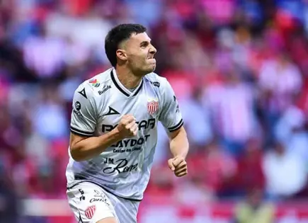 Cruz Azul cierra el fichaje de Paradela