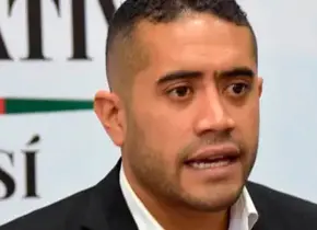 "Al diablo con sus instituciones": Arreola