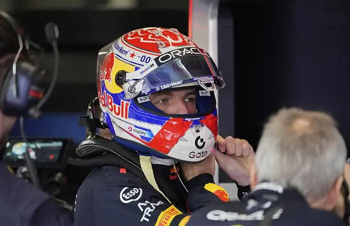 M. Verstappen planea quedarse en Red Bull
