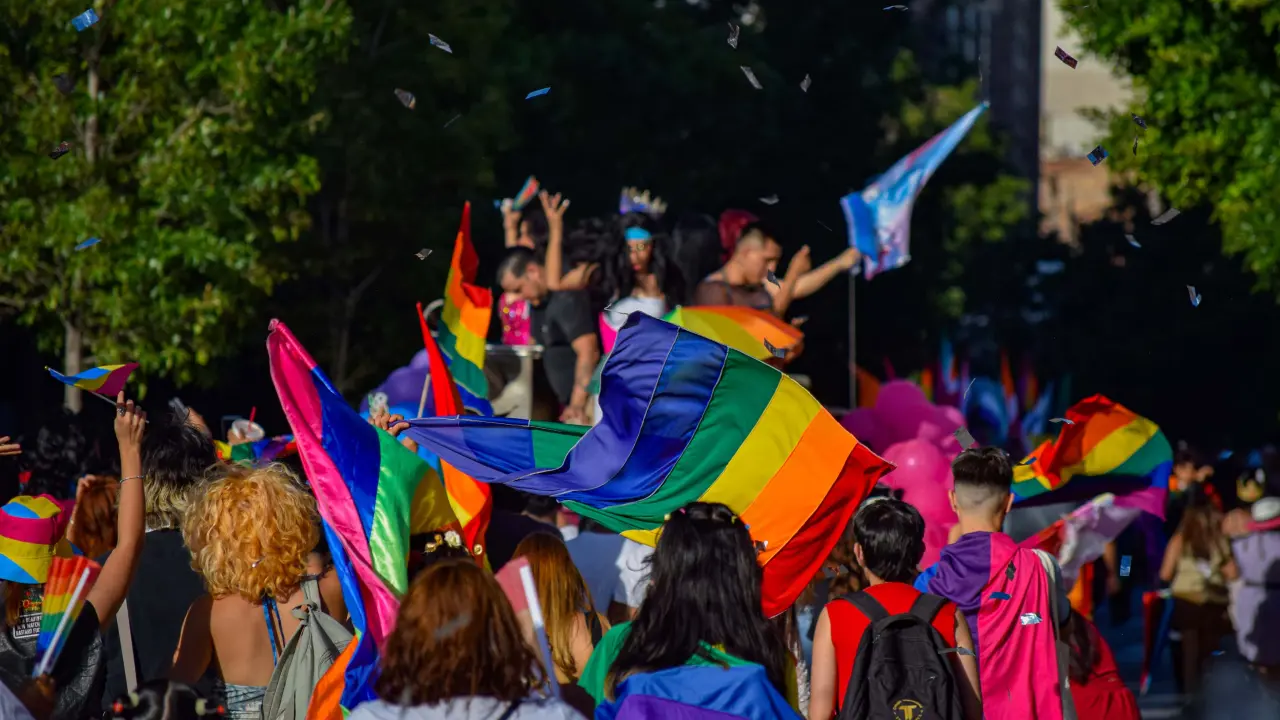 Gobierno presume "diálogo" con comunidad LGBTIQ