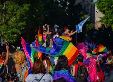 Gobierno presume "diálogo" con comunidad LGBTIQ