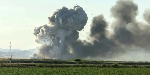 Hallan cuerpos de desaparecidos tras explosión de fuegos artificiales en California