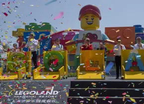 Inaugurado el primer Legoland de China en Shanghái