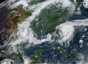 Tormenta Tropical Chantal Generará Fuertes Lluvias en las Carolinas