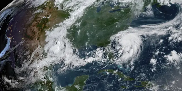 Tormenta Tropical Chantal Generará Fuertes Lluvias en las Carolinas
