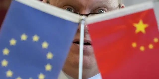 China veta la compra de dispositivos médicos europeos en represalia a la UE