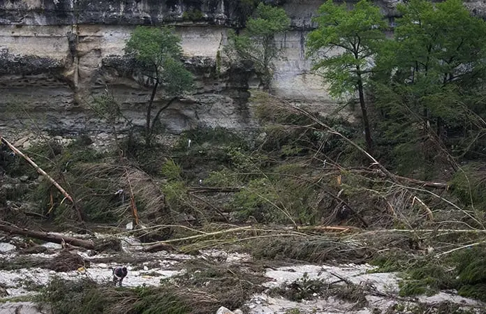 Crece tragedia por inundación
