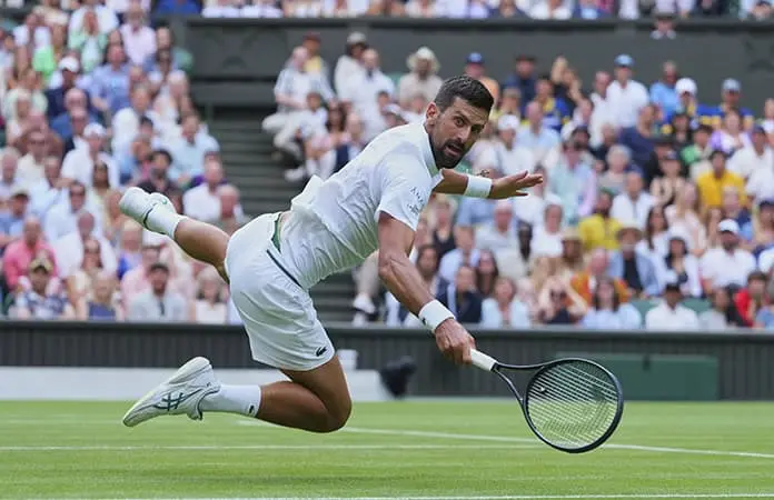 Djokovic llega a 100 victorias
