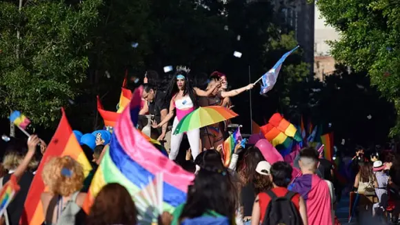 Orgullo, protesta y denuncia: miles marchan en SLP por la diversidad