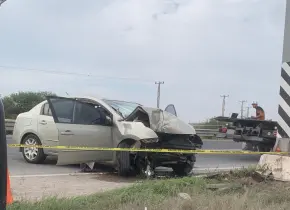 Muere joven conductor tras chocar contra señalética en la 57
