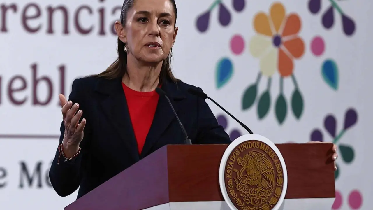Claudia Sheinbaum lidera programa de canje de armas en México