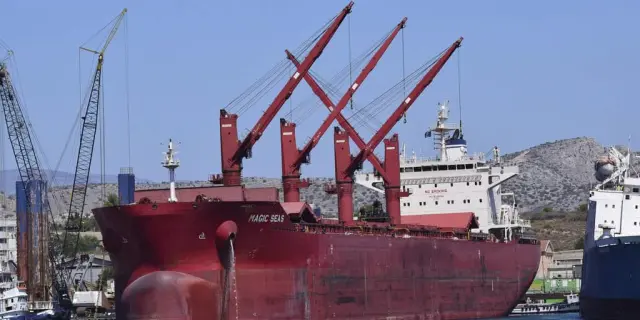 Ataques a barcos en Mar Rojo: Rebeldes hutíes y Yemen en conflicto