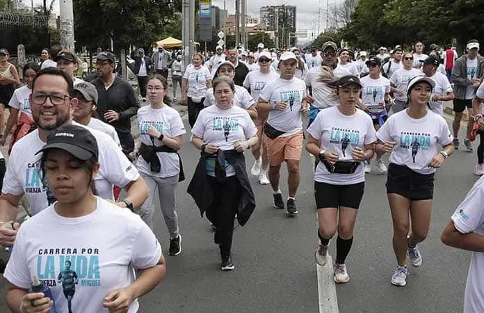 Colombia corre por el senador Turbay