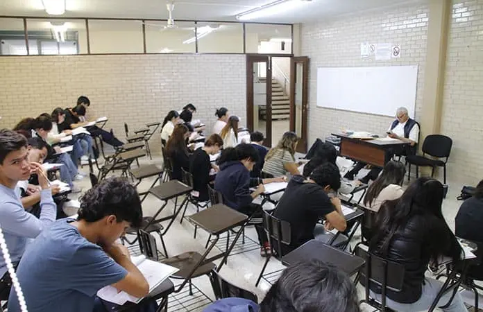 SEGE explica opciones para rechazados de la UASLP